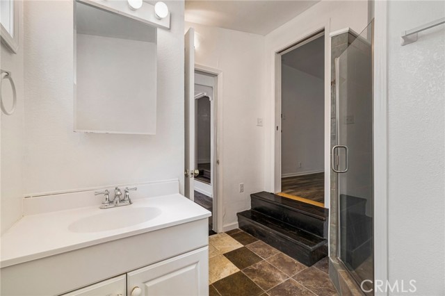 Detail Gallery Image 16 of 60 For 1617 Hemlock St, Chico,  CA 95928 - 4 Beds | 3 Baths