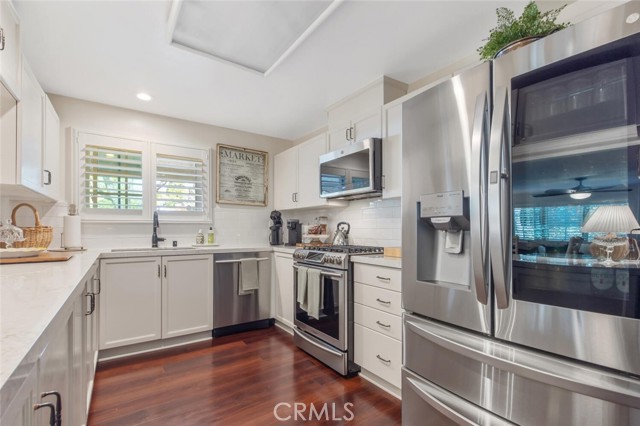 502 Charles Street, Moorpark CA: https://media.crmls.org/medias/39ea8f0d-4fed-4efa-8929-8f9988faff8d.jpg