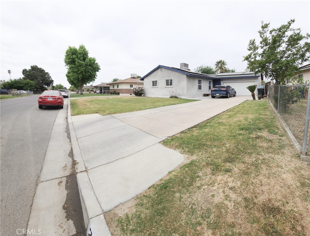 2709 Laurel Drive