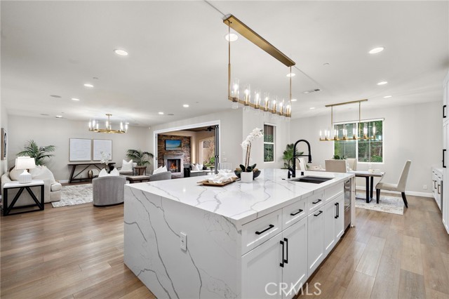 Detail Gallery Image 15 of 60 For 106 Fieldwood, Irvine,  CA 92618 - 5 Beds | 5/1 Baths