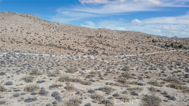 Detail Gallery Image 2 of 5 For 50565 Burns Canyon Rd, Pioneertown,  CA 92252 - – Beds | – Baths