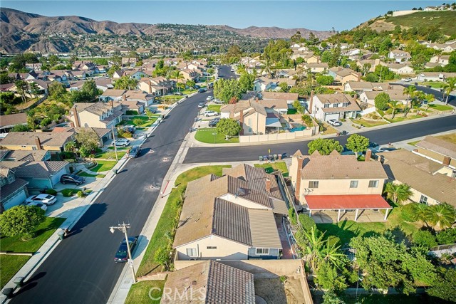 Detail Gallery Image 14 of 49 For 201 S Brookside Ct, Anaheim,  CA 92808 - 4 Beds | 2 Baths