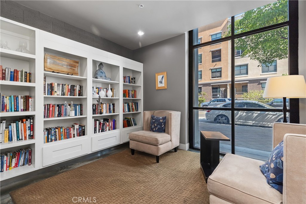 MLS #OC25242083 image #37