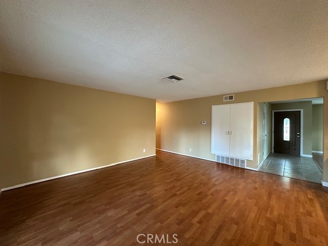 Detail Gallery Image 14 of 40 For 6906 Birchton, West Hills,  CA 91307 - 5 Beds | 2 Baths