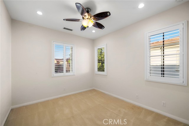 Detail Gallery Image 13 of 26 For 206 Bancroft, Irvine,  CA 92620 - 4 Beds | 3 Baths