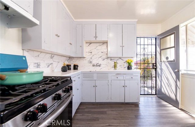  Income Home for Sale in North Hollywood, California