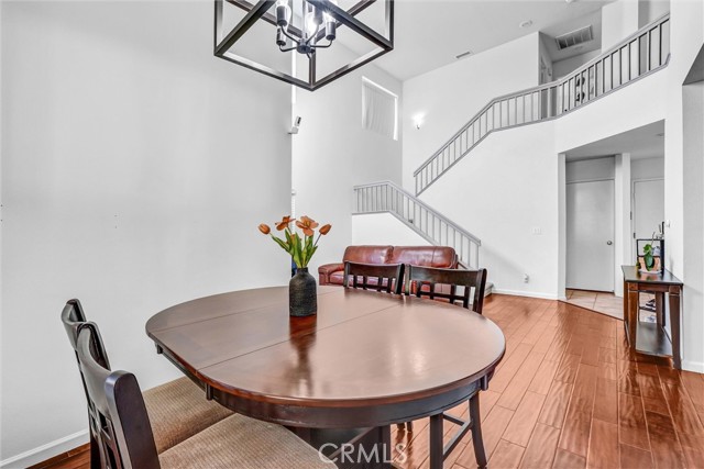 Detail Gallery Image 5 of 28 For 1744 Empty Saddle, Simi Valley,  CA 93063 - 3 Beds | 2/1 Baths