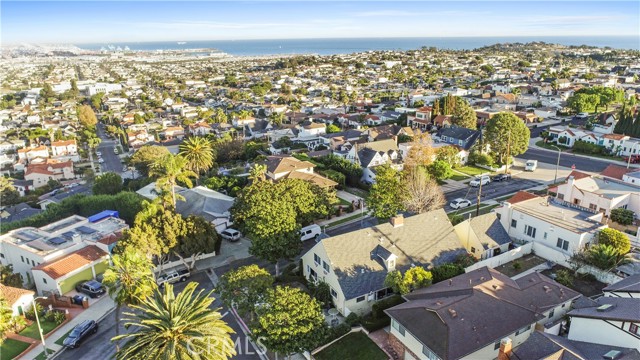 Detail Gallery Image 13 of 19 For 1603 Sunnyside Ter, San Pedro,  CA 90732 - 3 Beds | 2/1 Baths