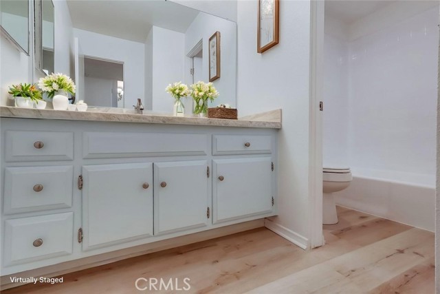 3200 La Rotonda Drive, Rancho Palos Verdes, California 90275, ,Residential Income,For Sale,La Rotonda,SB25249999 3200 La Rotonda Drive, Rancho Palos Verdes, California 90275, ,Residential Income,For Sale,La Rotonda,SB25249999