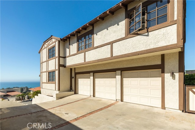 1137 Via Zumaya, Palos Verdes Estates, California 90274, 6 Bedrooms Bedrooms, ,3 BathroomsBathrooms,Residential,Sold,Via Zumaya,SB21239144