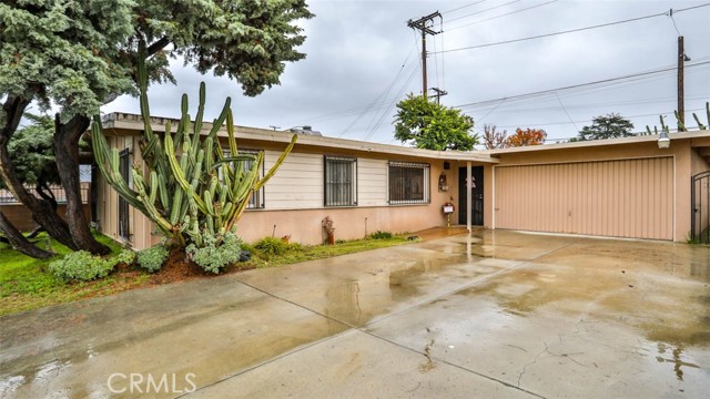 5902 North Viceroy Avenue, Azusa, CA 91702