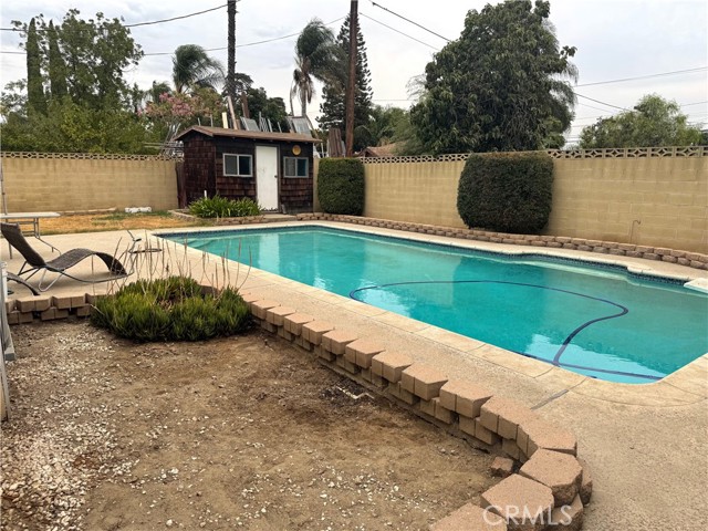 Detail Gallery Image 15 of 16 For 9603 Boxwood Ave, Fontana,  CA 92335 - 4 Beds | 2 Baths
