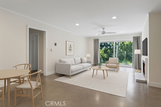200 Mcneil Lane, Newport Beach CA: https://media.crmls.org/medias/39f10721-59ef-457a-a346-b2652039124b.jpg