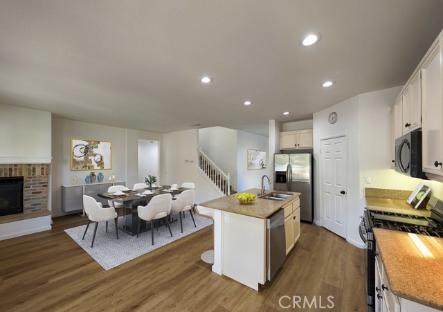 31659 Rosales Avenue, Murrieta CA: https://media.crmls.org/medias/39f22677-222f-4343-a189-3c7e1fa0ae85.jpg