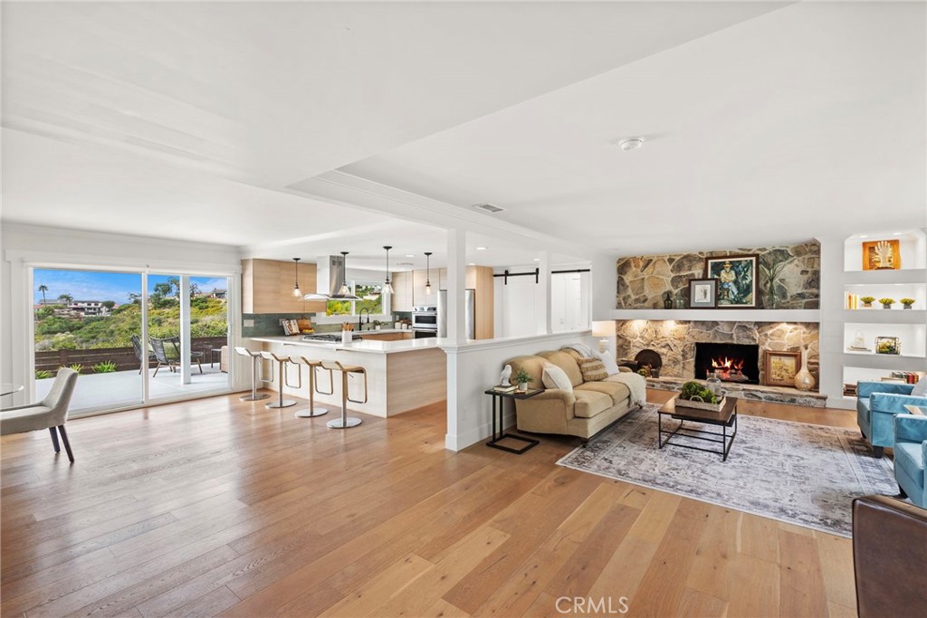 MLS #OC25117239 img 12