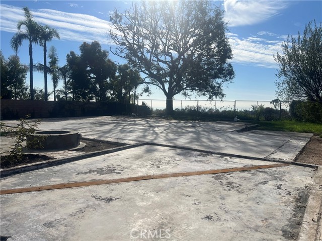 Detail Gallery Image 5 of 6 For 1055 Las Pulgas, Pacific Palisades,  CA 90272 - – Beds | – Baths