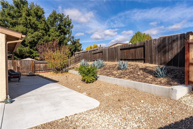 Detail Gallery Image 21 of 29 For 822 Scott St, Paso Robles,  CA 93446 - 2 Beds | 1 Baths