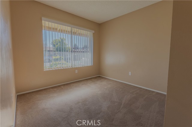 Detail Gallery Image 9 of 20 For 1103 Roosevelt, Lake Elsinore,  CA 92530 - 3 Beds | 1/1 Baths