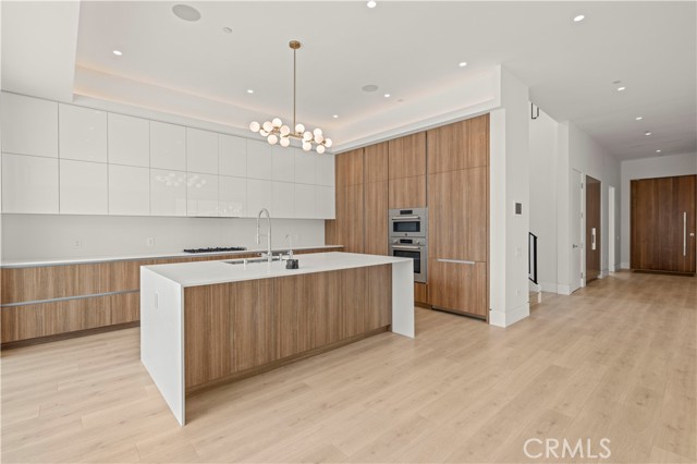 Detail Gallery Image 75 of 75 For 4532 Katherine, Sherman Oaks,  CA 91423 - 6 Beds | 6/1 Baths