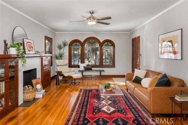 Detail Gallery Image 5 of 41 For 532 Roswell Ave, Long Beach,  CA 90814 - 2 Beds | 1 Baths