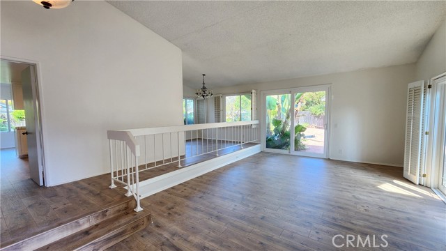 Detail Gallery Image 3 of 22 For 23 Blazing Star, Irvine,  CA 92604 - 4 Beds | 3 Baths