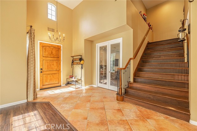 Detail Gallery Image 10 of 48 For 574 Oak Tree Ct, Simi Valley,  CA 93065 - 5 Beds | 4/1 Baths