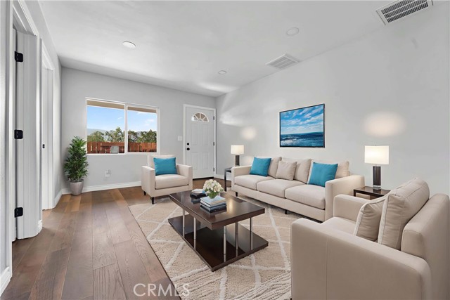 796 N Mount Vernon Avenue, San Bernardino CA: https://media.crmls.org/medias/39f4dab3-5b20-4b7b-b7b6-c13f5bdfafd8.jpg