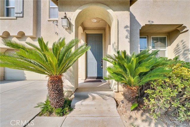 Detail Gallery Image 4 of 42 For 4563 Nicole Way, Riverside,  CA 92501 - 3 Beds | 2/1 Baths