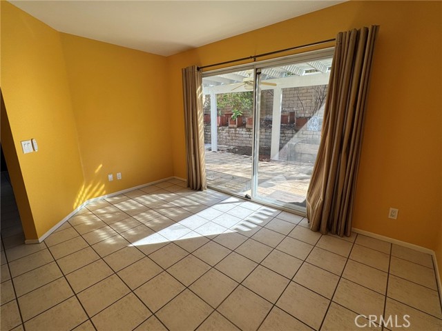 Detail Gallery Image 11 of 26 For 1254 Sand Creek, San Dimas,  CA 91773 - 3 Beds | 2/1 Baths