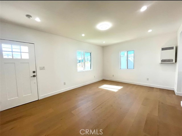 624 W 38th Street, San Pedro CA: https://media.crmls.org/medias/39f66555-9d13-4602-9c57-a50478f5b297.jpg