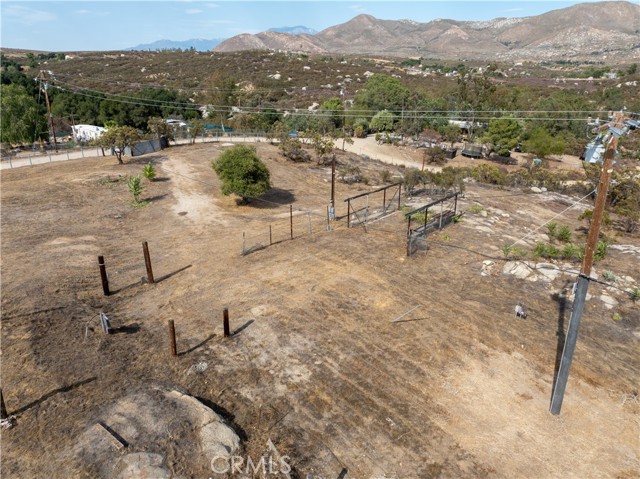 Detail Gallery Image 4 of 22 For 44451 Oak Glen Rd, Hemet,  CA 92544 - – Beds | – Baths