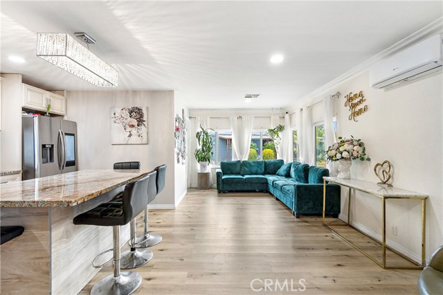 8200 BOLSA AVE, Midway City CA: https://media.crmls.org/medias/39f69fe5-fc5f-420f-b873-5da20014b3af.jpg