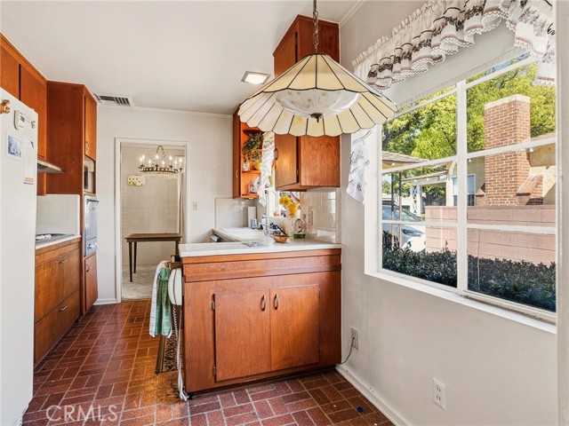 Image 5 of 56 For 236 Providencia Avenue