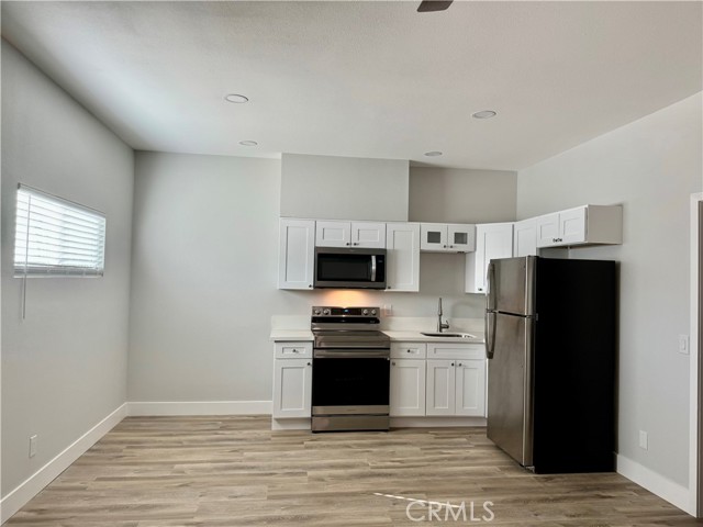 3988 Stotts Street, Riverside CA: https://media.crmls.org/medias/39f7b571-8809-401b-b9ce-637025a3a86d.jpg