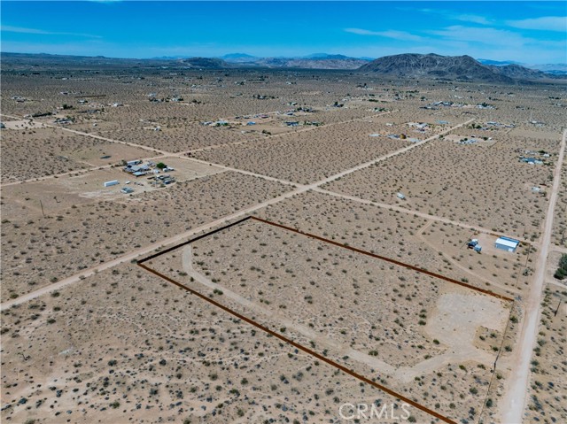 Image 14 of 27 For 425 Gerber Avenue