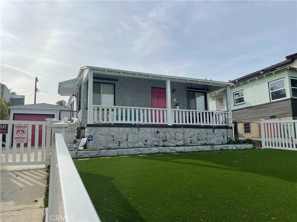 823 W Sepulveda Street, San Pedro, CA 90731