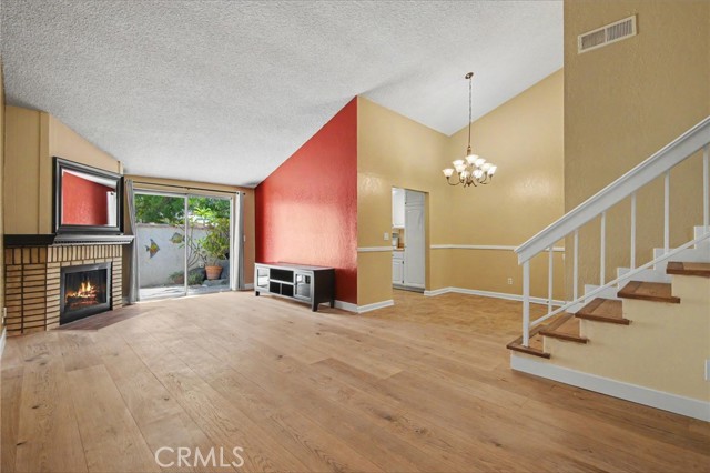 Front Image Thumbnail for CRSR26148897
