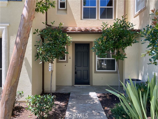 MLS# OC23157912