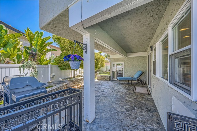 Detail Gallery Image 36 of 48 For 4048 Mistral Dr, Huntington Beach,  CA 92649 - 4 Beds | 2/1 Baths