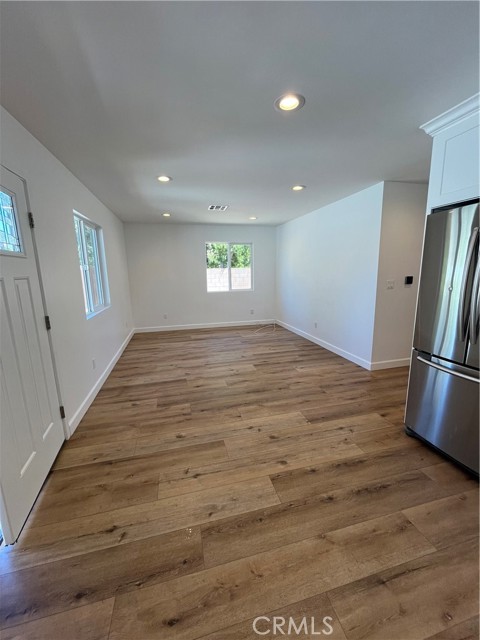 17358 Lemac, Northridge CA: https://media.crmls.org/medias/39fa7130-5c56-411d-8841-eb2c72ce10be.jpg
