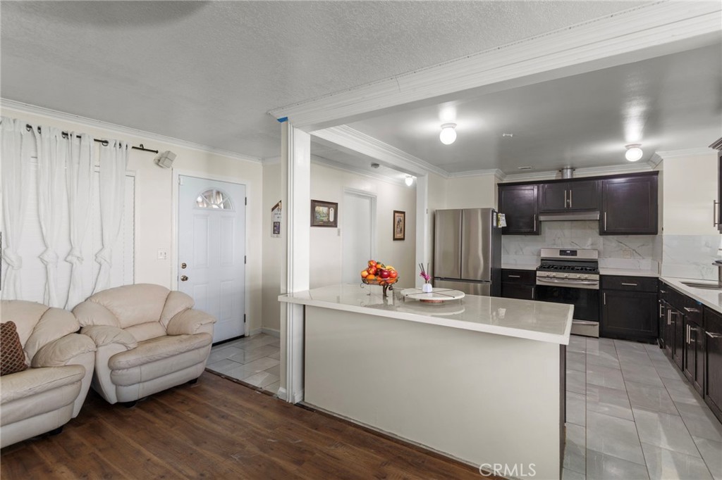 MLS #SR25262817 image #6