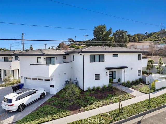 25628 Rolling Hills Way, Torrance CA: https://media.crmls.org/medias/39fc9cd6-7e5c-42d7-99ae-06a7ce6dd1ed.jpg