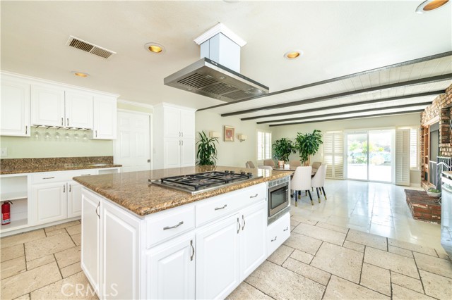 Detail Gallery Image 18 of 62 For 4920 Silver Spur Ln, Yorba Linda,  CA 92886 - 5 Beds | 3 Baths