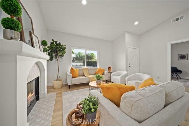 Detail Gallery Image 7 of 37 For 1501 Olga Way, Palm Springs,  CA 92262 - 4 Beds | 2 Baths