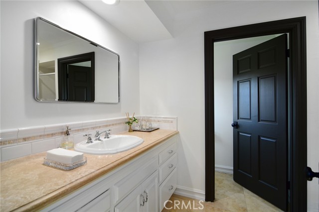 Detail Gallery Image 31 of 61 For 4947 Summit View, Westlake Village,  CA 91362 - 6 Beds | 7/1 Baths