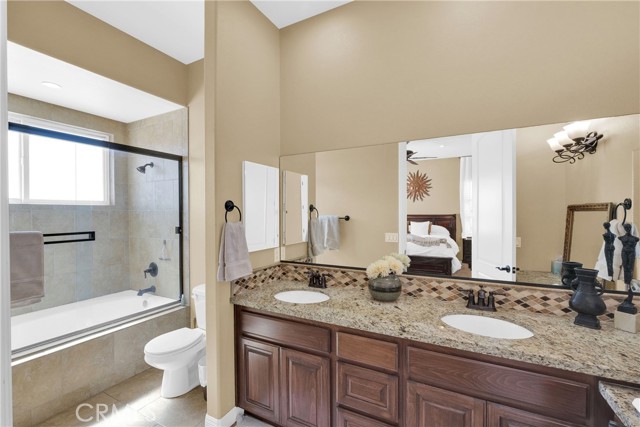 Detail Gallery Image 24 of 44 For 10077 Silver Palm Dr, Oak Hills,  CA 92344 - 4 Beds | 4 Baths