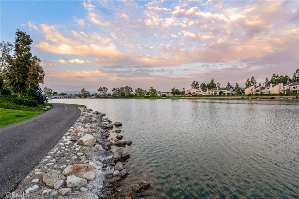 39ff9191 1fd5 4dc5 B6aa 847802784263