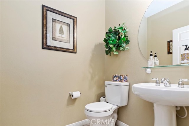 Detail Gallery Image 14 of 29 For 26082 Palm Breeze Ln, Menifee,  CA 92586 - 2 Beds | 2/1 Baths