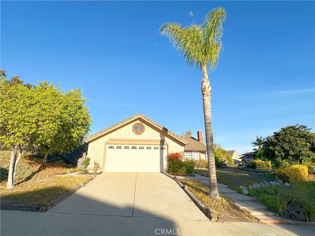 8 Meadow View Drive