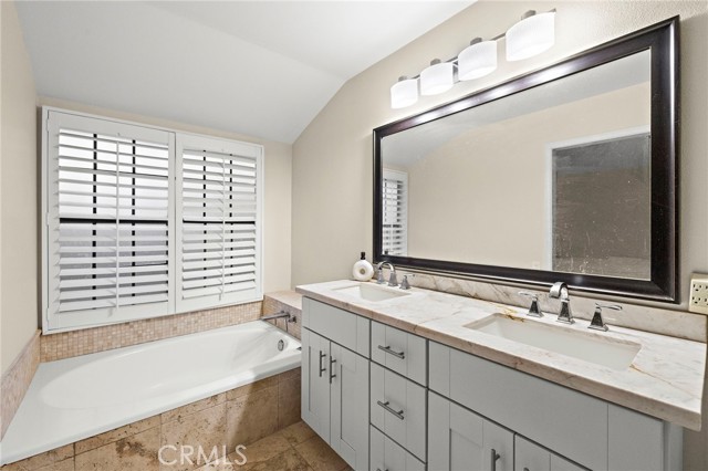 Detail Gallery Image 32 of 39 For 6 Fieldflower, Irvine,  CA 92614 - 3 Beds | 2/1 Baths